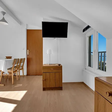 Seafront Apartman