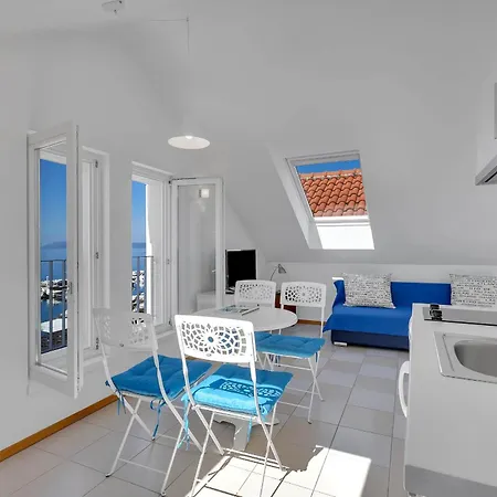 Apartman Seafront *