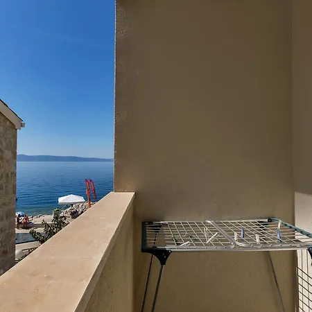 Seafront Apartman