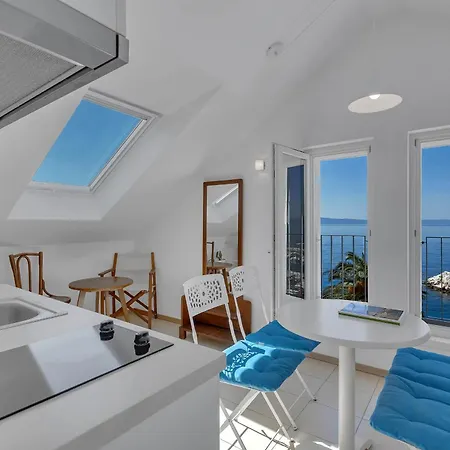 Apartment Seafront