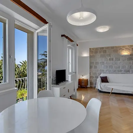 Seafront Διαμέρισμα *