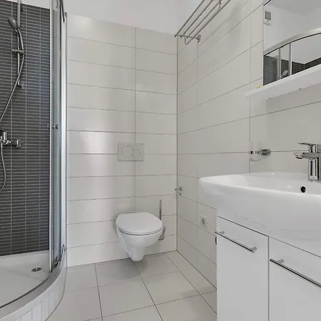 شقة Seafront Tučepi