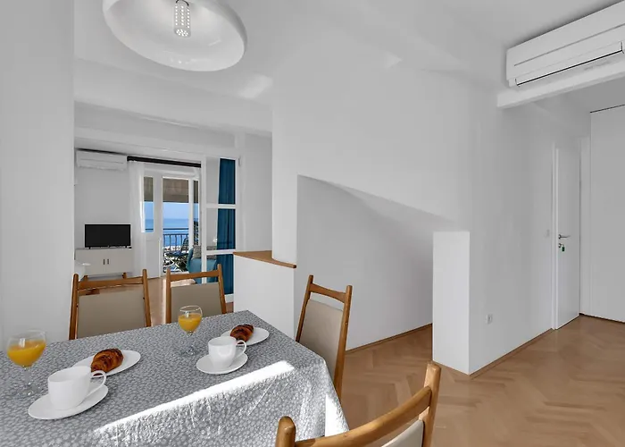 Apartament Seafront *